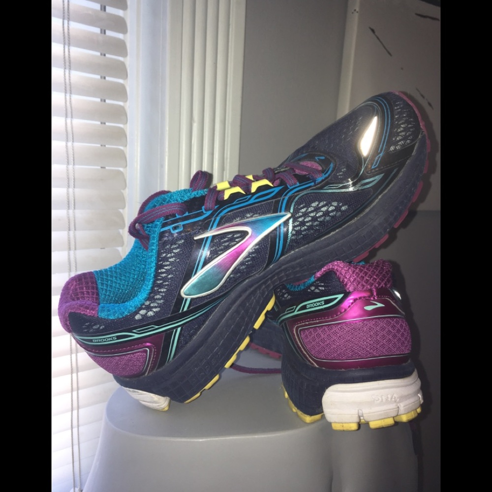 Brooks Ghost 8th Edition